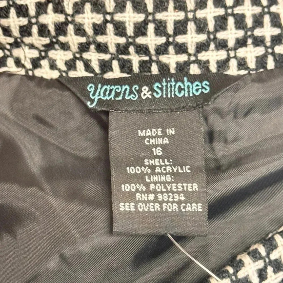 New Yarns & Stitches Knit Geometrical Print Flare Full Skirt Plus Size Womens 16 - Picture 5 of 13